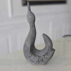 Minimalist Stone Art Bird Sculpture *Flaw #941